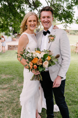 Ceremony by Marriage Celebrant Jane Harvey, Embracing Hearts